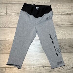 Nike Training Women's Athletic Legging Pants Dri Fit Small